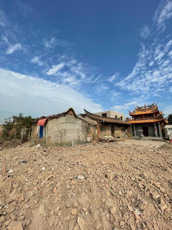 厦门城市废墟探索：一片村庄废墟级别：丙；难度：丁