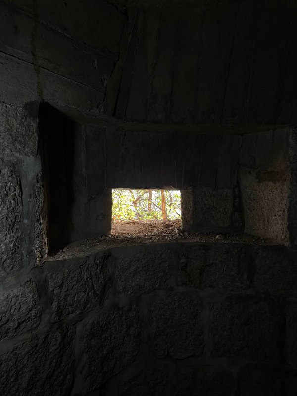 厦门战争遗迹探索：某战时防空洞级别：丙；难度：丁